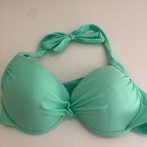 Push up bunking halter top